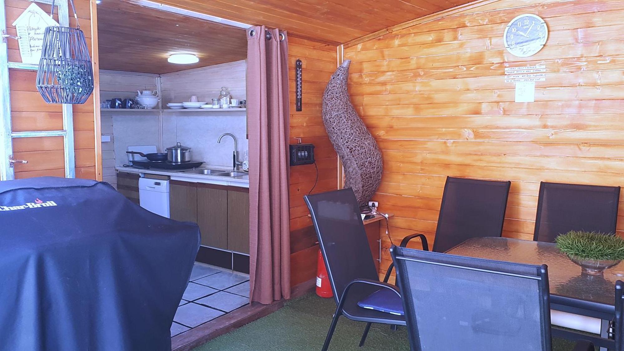 Penzion Florens, Nesvady Extérieur photo
